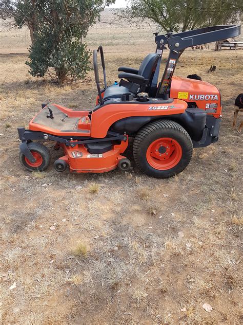 kubota zg  turn mower machinery equipment