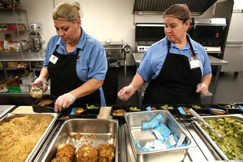 Trump S Budget Cuts Would Slash 32 000 Meals On Wheels In Collin County