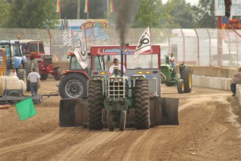 tractor pull rules  information dodge county fairgrounds