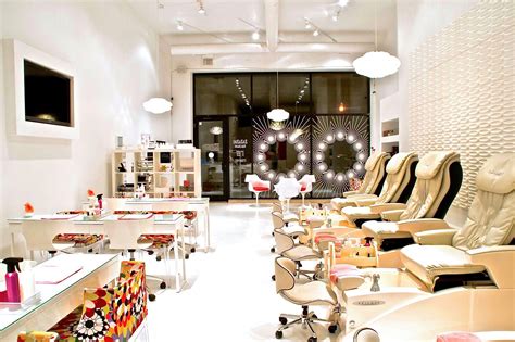 nail salons  chicago salon suites decor  nail salon