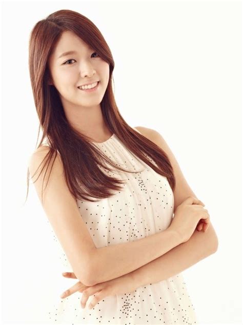Aoa S Seolhyun Considered To Star As The Female Lead In Orange