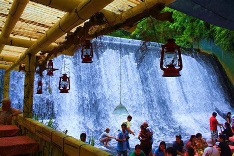 ritebook waterfall restaurant villa escudero philippines