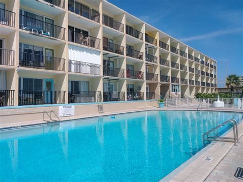 daytona inn beach resort  room prices deals reviews expedia