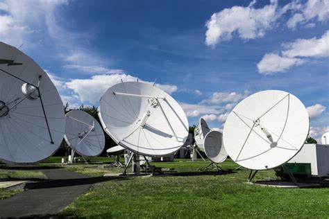 antenas parabolicas  satelitales caracteristicas tipos  mucho mas
