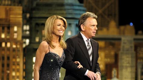 ‘wheel of fortune hostess vanna white reveals the only argument she