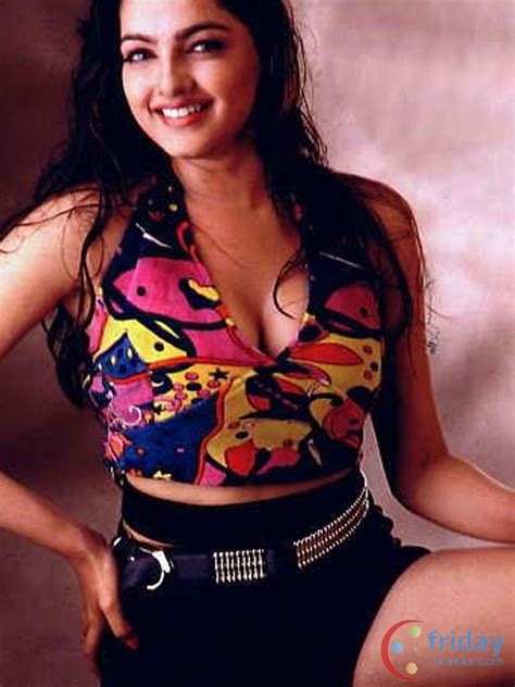Deepika Padukone Mamta Kulkarni Best Retro Hot Stills