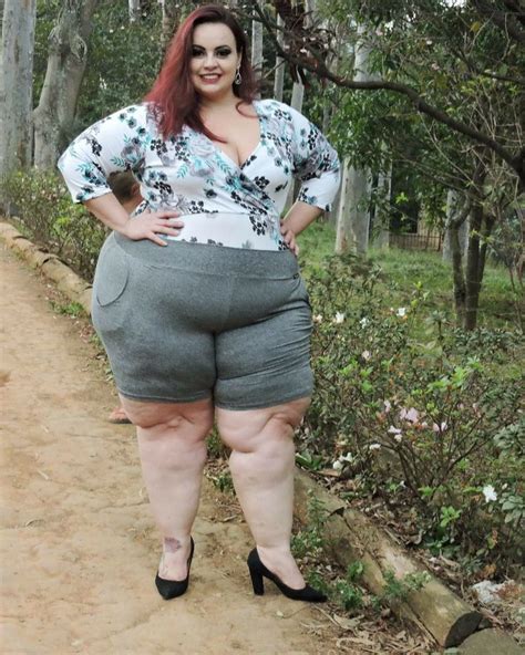 big and beautiful beautiful women sexy curvy women ssbbw thighs