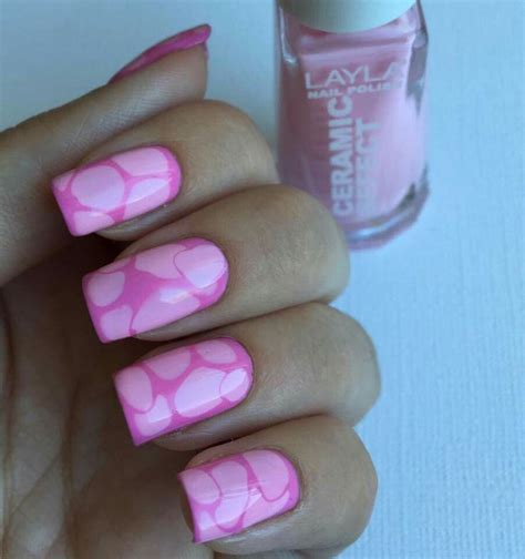 pink nails