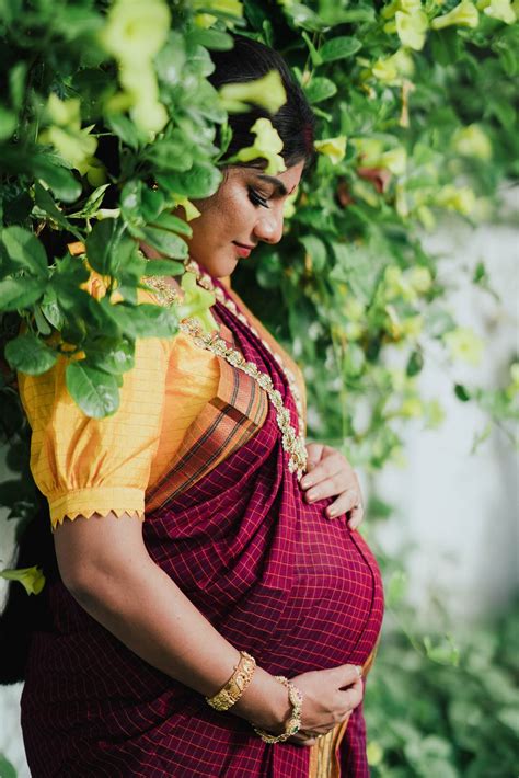 Indian Traditional Maternity Shoot In Six Yards Of Elegance [ South