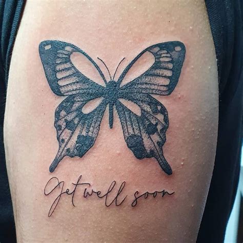 Butterfly Tattoo Meaning What Does A Butterfly Tattoo Symbolize