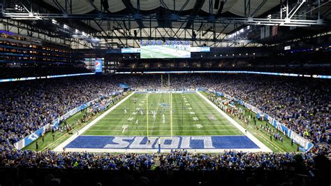 detroit lions     playing surface  ford field