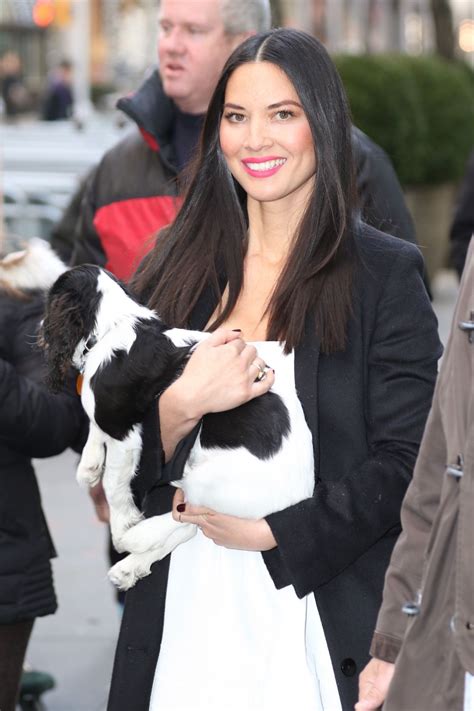 olivia munn leaves today show in new york hawtcelebs