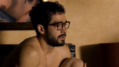 eyeglasses of hernando alfonso herrera in sense8 spotern