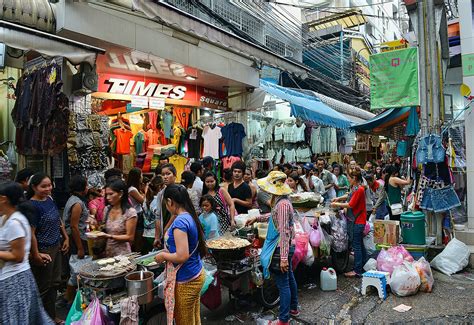 fun street markets  bangkok   hidden secrets