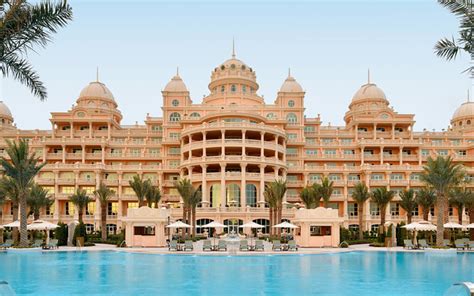 raffles  palm dubai hotel guide rooms facilities  mybayut