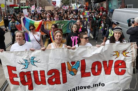 thousands rally for gay marriage in australia ahead of vote