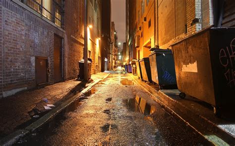 dark alleyway   city