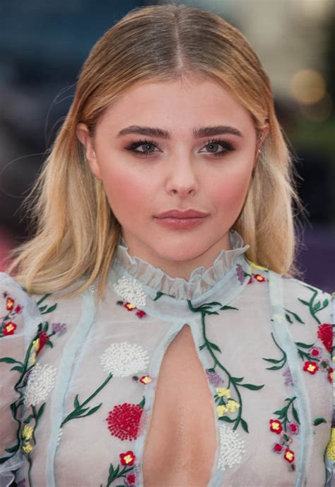 Chloe Grace Moretz Takes Cancels Film Projects Daily Star