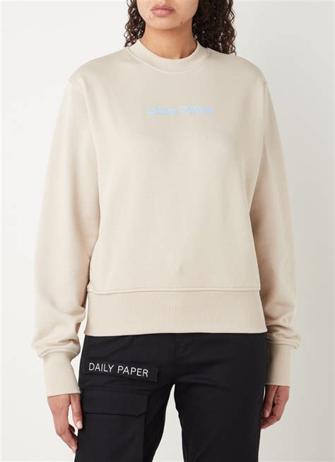 daily paper myrline sweater met logo en backprint beige debijenkorfbe