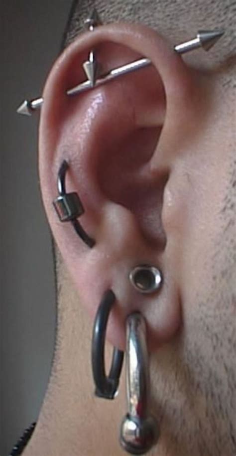 Gorgeous 33 Trendy Ear Piercing For Men You Must Try Klambeni