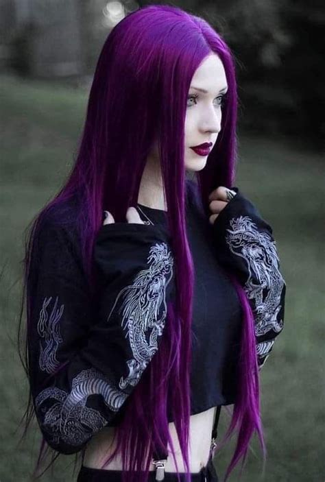 Pin By Guilden Stern On Goth And Art Goth Women Purple Goth Gothic