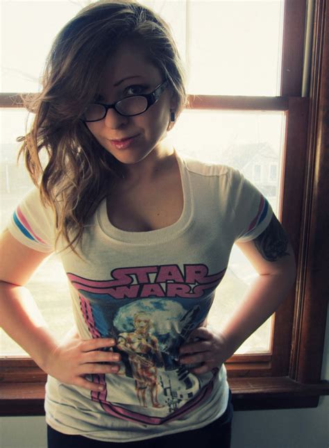beautiful women central — 21rccz5 geeky nerdy girls with glasses