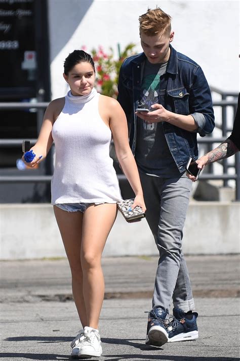 ariel winter sexy 25 photos thefappening