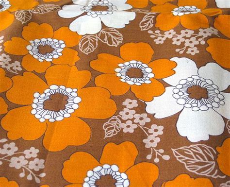 vintage fabric big orange and beige flowers on brown 36