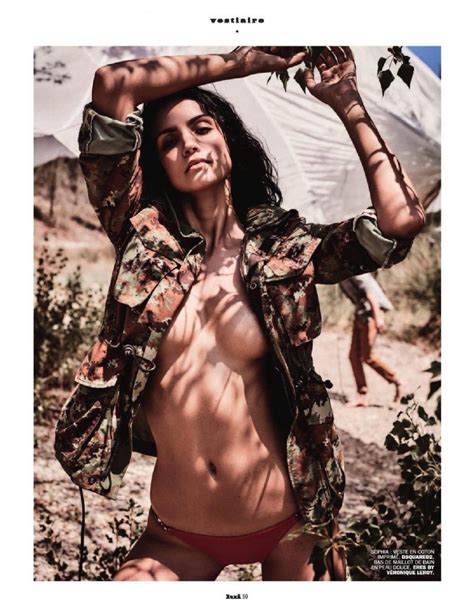 Sofia Resing Topless 6 Photos Thefappening