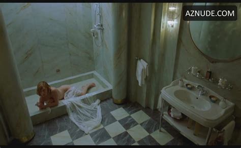 Milla Jovovich Sexy Scene In Resident Evil Aznude