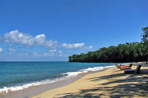 jamaica s best beaches top bays and beach clubs for swimming and more