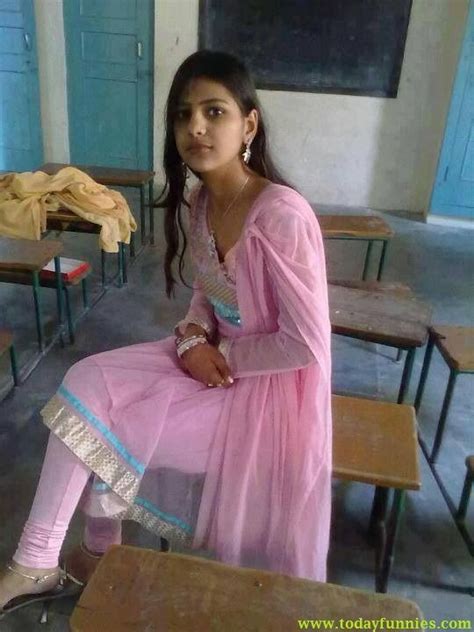 this is very beautiful picture of beautifulgirl in classroom in this funny picture you can see