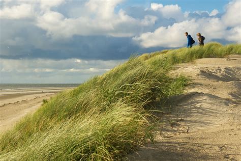 strandwandelen langs de nederlandse kust  tips wandel