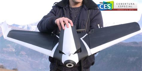 parrot presenta el primer dron   es quadcoptero ces