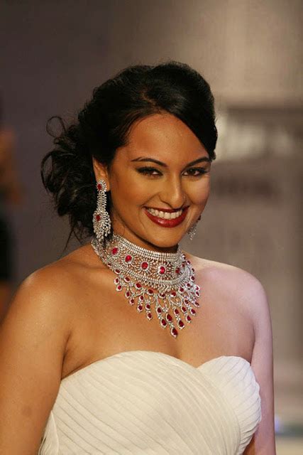most sexy sonakshi sinha hot bobs and cleavage show hot sexy and