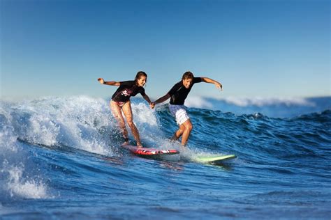 everyones surfing  tribord surf verano decathlon bodyboarding decathlon surfboard