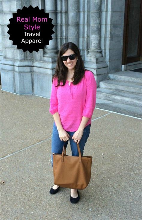 what i wore travel apparel realmomstyle momma in flip flops real