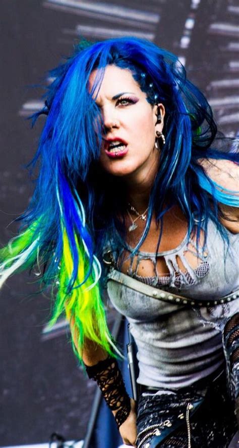alissa white gluz of arch enemy and ex the agonist in 2020 alissa