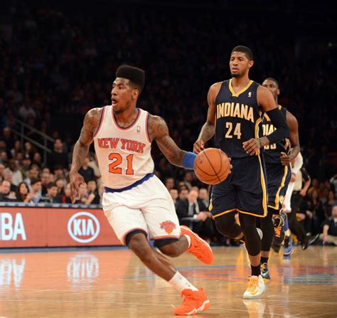 Knicks Iman Shumpert Seeing Doctor About Sore Left Knee The New York
