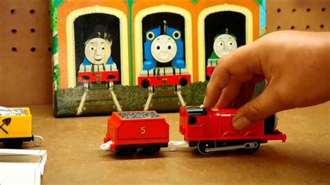 trackmaster  scared james unboxing review   run youtube