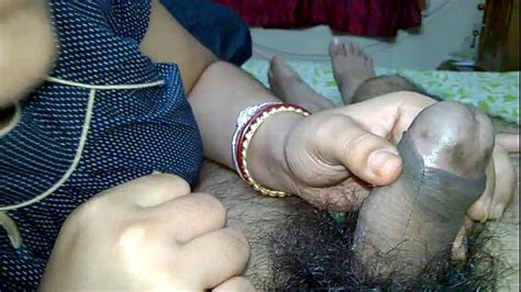 indian pinki bhabhi kissing on husband jeet s dick when handjob xvideos