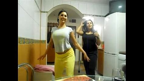 sexy 2 arab girls boobs show pussy show xnxx