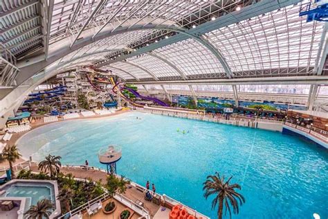 worlds largest indoor waterparks  reopening  canada travel  path