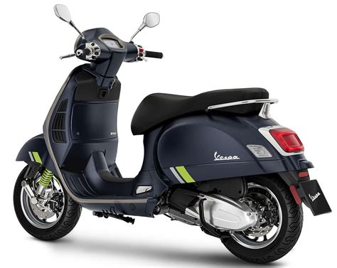vespa gts scooter launched  model variants  engine