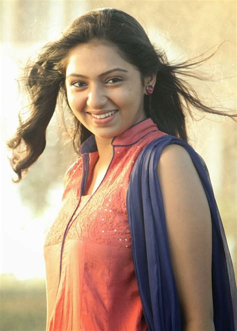 tamil actress lakshmi menon hd wallpapers
