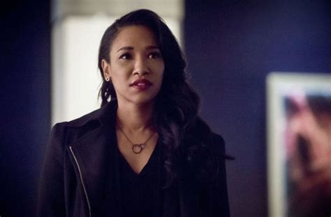 Candice Patton S Iris West Is The Heart Of The Flash