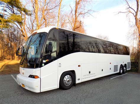 56 passenger coach bus accredited limousine services