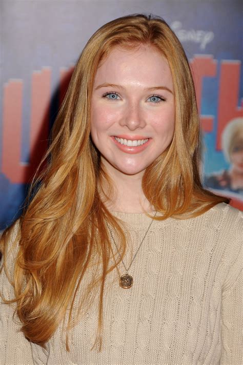 Molly C Quinn Photos Tv Series Posters And Cast