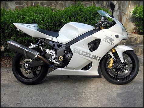 suzuki national superbike