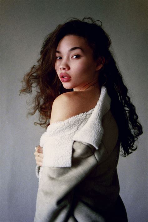 pin by ♡ lp ♡ on ♡ ashley moore ♡ model photoshoot portraiture